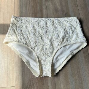 Kate Spade eyelet floral high rise swim bottom white cream size large